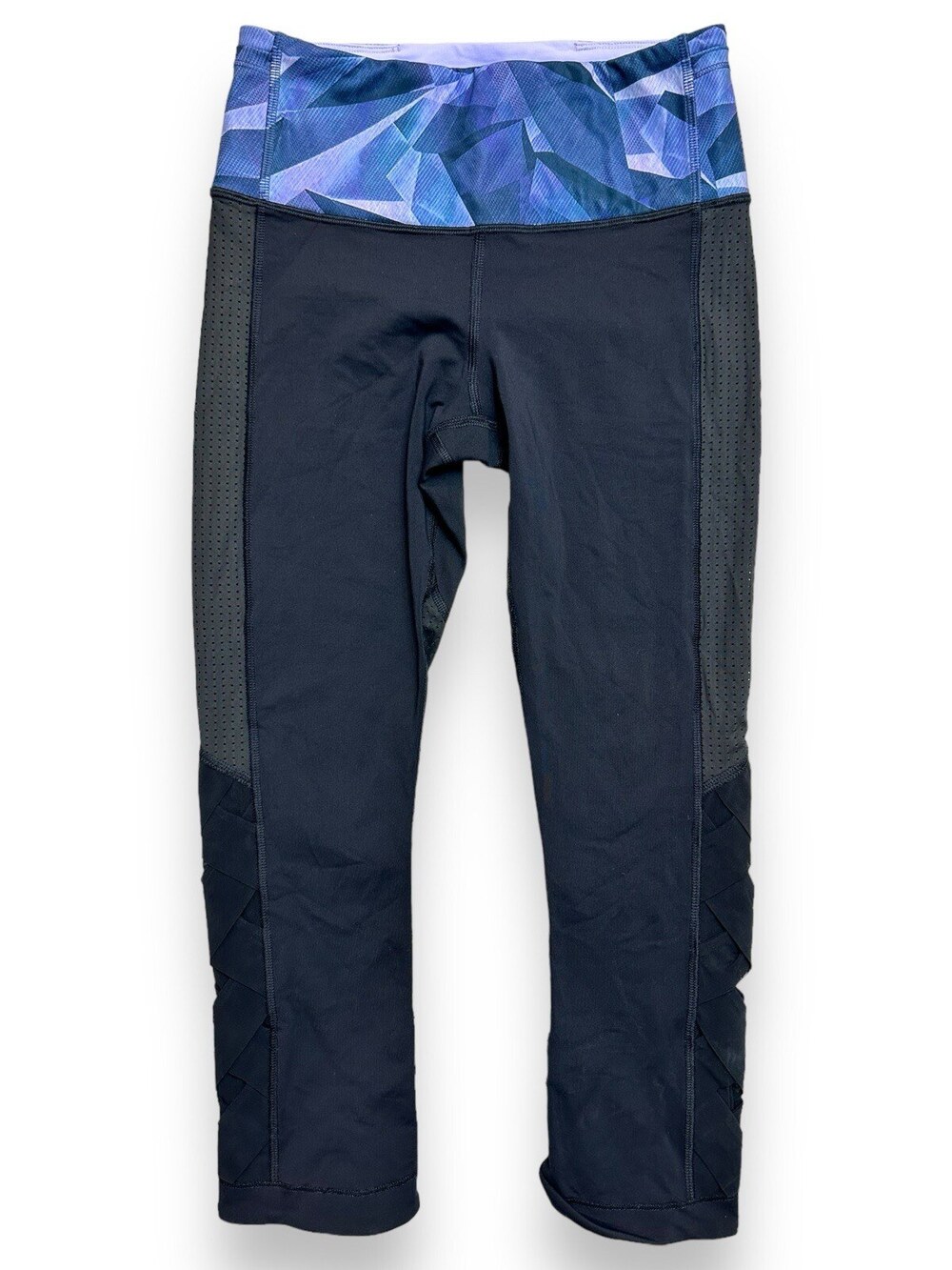 Lululemon Var-City Crop Leggings Women's 4 Black Pretty Prism Multi Luxtreme